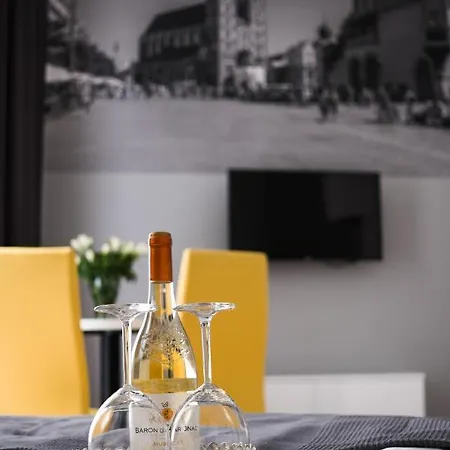 Kryształowy Kraków, Stare Apartamento *