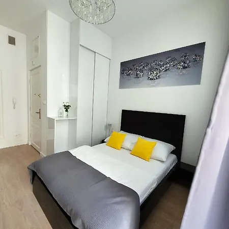 Kryształowy Kraków, Stare Apartament