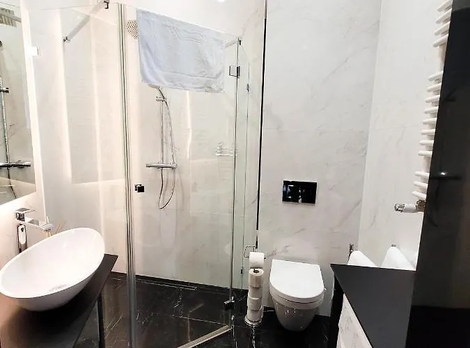 Krysztalowy Krakow, Stare *